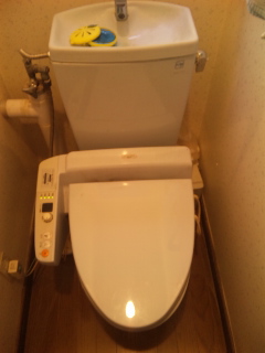つまり修理｜札幌市　東区｜トイレの詰まり修理　￥３，５００