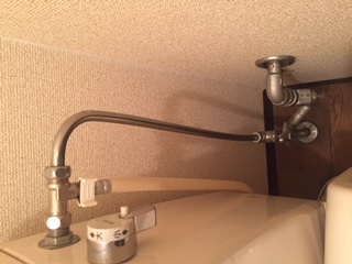 水道修理｜札幌市　中央区　南１４条西｜トイレの水漏れ修理　￥３，５００税込