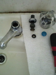 水道修理｜札幌市　手稲区　前田｜洗面蛇口の水漏れ修理　￥３，５００税込