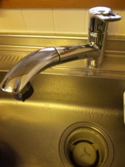 水道修理｜札幌市　西区　八軒西｜台所蛇口の水漏れ修理　￥１６，２００税込