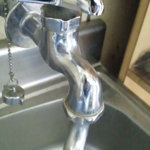 水道修理｜石狩市　花川南｜台所蛇口の水漏れ修理　税込￥３，５００